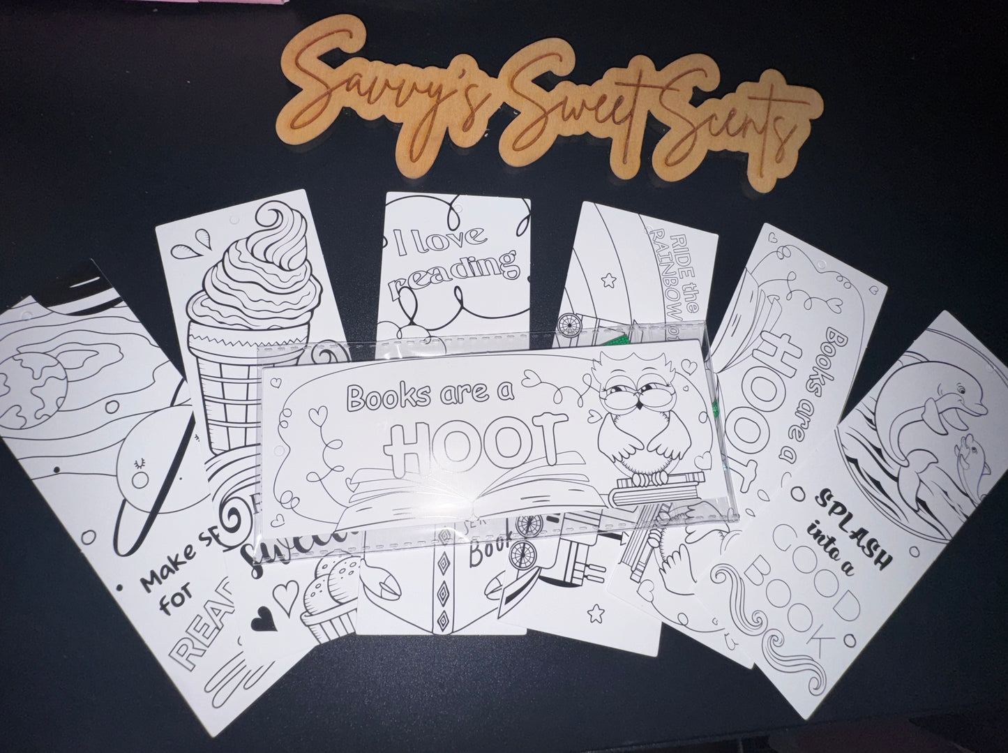 Color your own Bookmarks! 📖